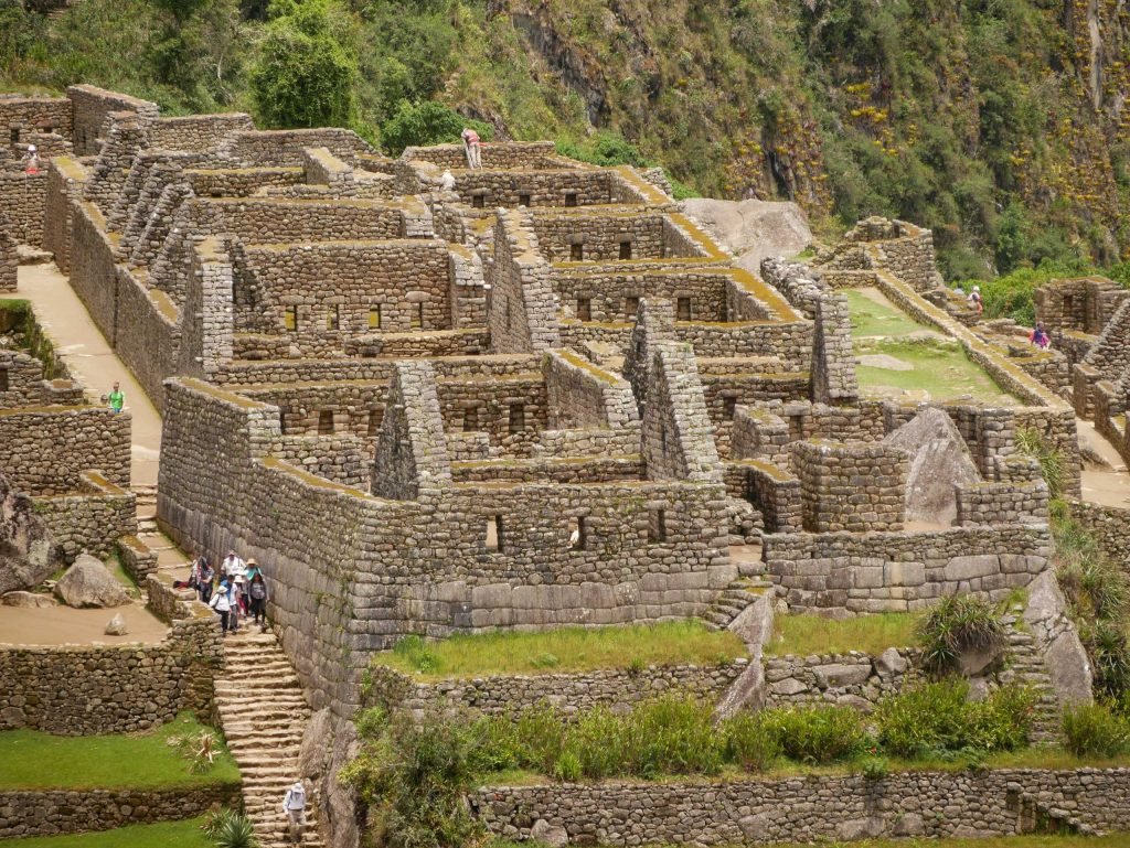 Old ruins and walls at Machu Picchu