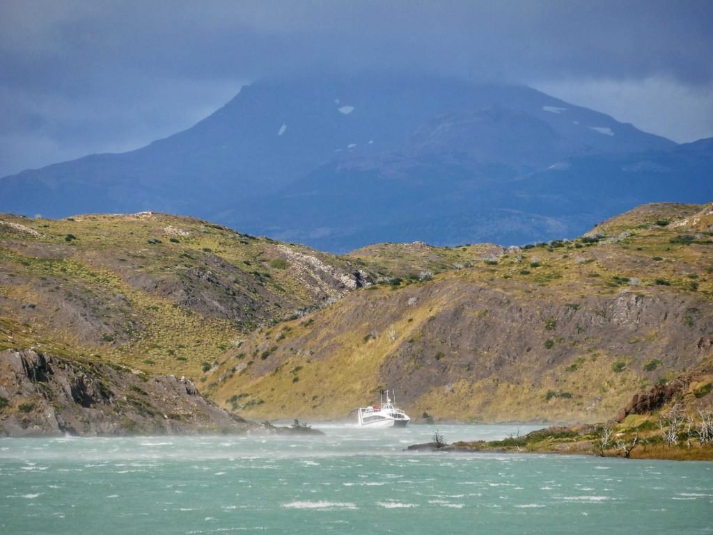 ferry lake pehoe strong winds patagonia