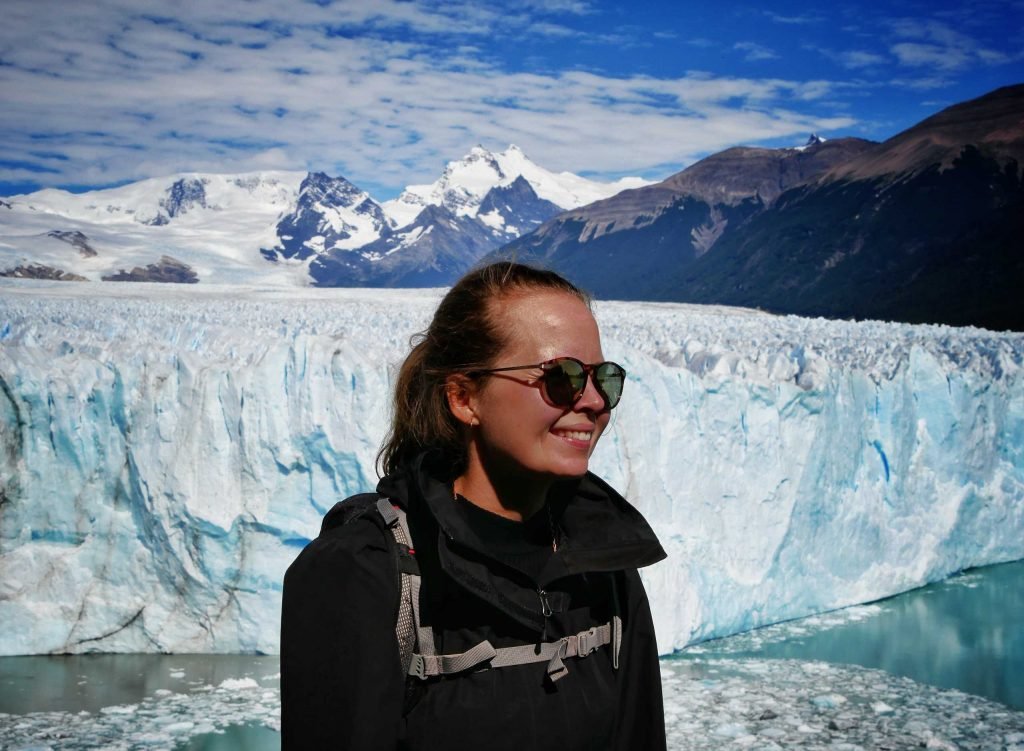 girl at mirador perito moreno glacier