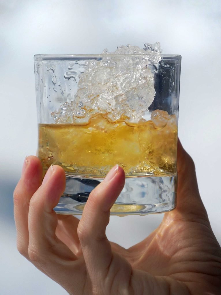 whiskey glass glacial ice rocks perito moreno