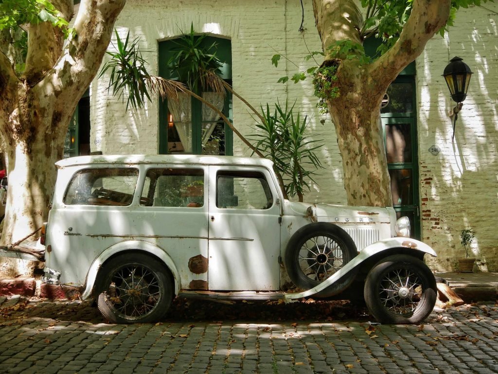 old white car in Colonia del Sacramento Uruguay